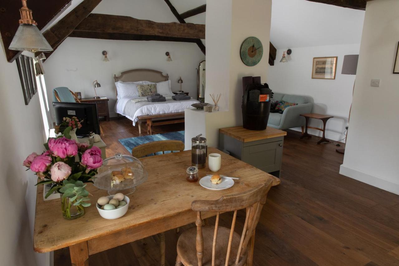 Loft Apartment Nr Bath & Bristol With Hot Tub المظهر الخارجي الصورة